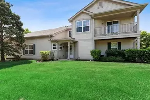 7049 Buchanan Dr, Gurnee, IL 60031 - Photo 1