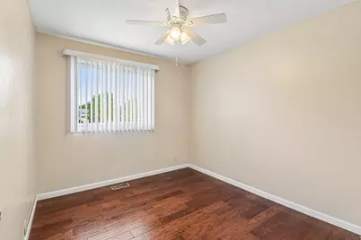 1640 Wadham Place, Wheaton, IL 60189 - Photo 12