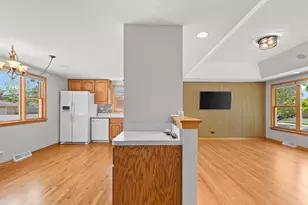 17531 70th Ct, Tinley Park, IL 60477 - Photo 16