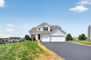 2431 Fitzhugh Turn, Yorkville, IL 60560 - Photo 4