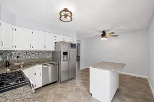 146 Feece Dr, Batavia, IL 60510 - Photo 6