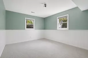 146 Feece Dr, Batavia, IL 60510 - Photo 12
