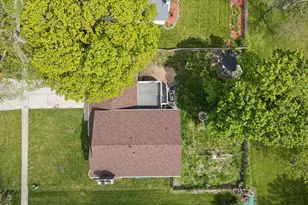 146 Feece Dr, Batavia, IL 60510 - Photo 18