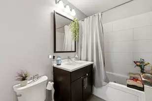 2605 W North Ave, Chicago, IL 60647 - Photo 16
