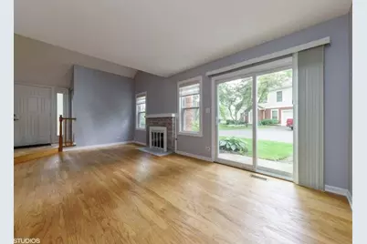 66 Stonington Drive S #114, Palatine, IL 60074 - Photo 4