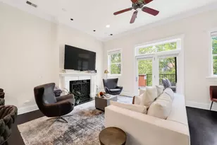 839 W Bradley Pl, Chicago, IL 60613 - Photo 4