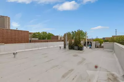 839 W Bradley Place #3, Chicago, IL 60613 - Photo 22