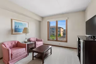 4716 W 106th Pl, Oak Lawn, IL 60453 - Photo 12