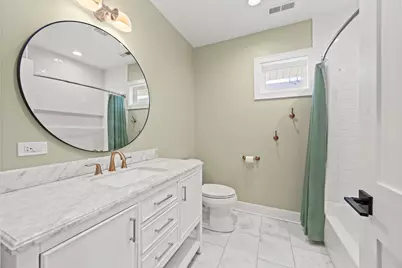 527 Woodbine Avenue, Oak Park, IL 60302 - Photo 36