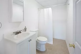 2 Providence Ct, Cary, IL 60013 - Photo 16