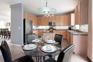 2 Providence Ct, Cary, IL 60013 - Photo 8
