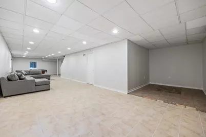 722 Aster Drive, Gurnee, IL 60031 - Photo 32
