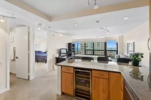30 E Huron St, Chicago, IL 60611 - Photo 6