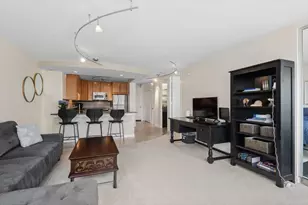 30 E Huron St, Chicago, IL 60611 - Photo 10