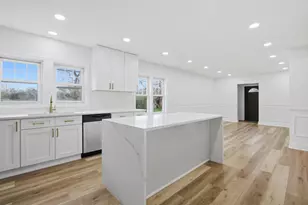 2000 Maple Ave, Downers Grove, IL 60515 - Photo 10