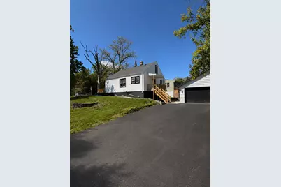 2000 Maple Avenue, Downers Grove, IL 60515 - Photo 2