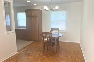 7040 Meadowbrook Ln, Hanover Park, IL 60133 - Photo 6