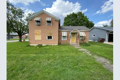 204 E Washington Street, Marengo, IL 60152 - Photo 1