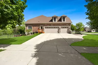 600 Willow Street, Sugar Grove, IL 60554 - Photo 4