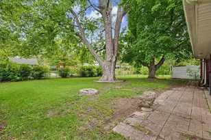 311 Flora Dr, Champaign, IL 61821 - Photo 28