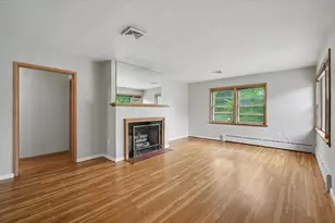 311 Flora Dr, Champaign, IL 61821 - Photo 4