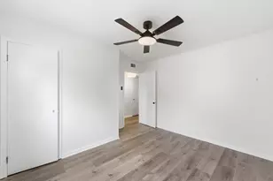 220 Park Dr, Joliet, IL 60436 - Photo 10