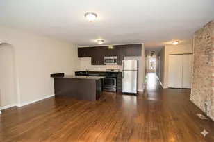 2065 W Jarvis Ave, Chicago, IL 60645 - Photo 2