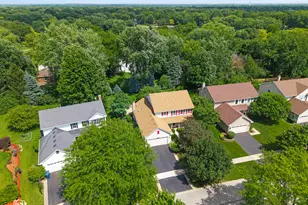 2755 Bluewater Cir, Naperville, IL 60564 - Photo 52