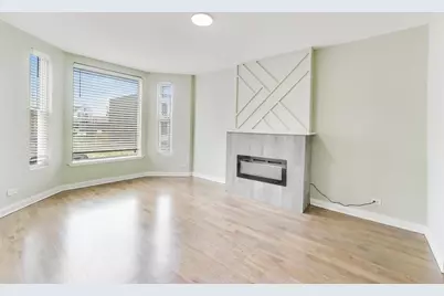 4330 S Langley Avenue, Chicago, IL 60653 - Photo 2