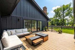 8122 Fairmount Ave, Downers Grove, IL 60516 - Photo 2
