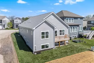 1431 Somerset Pl, Barrington, IL 60010 - Photo 2