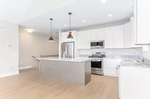 1431 Somerset Pl, Barrington, IL 60010 - Photo 8