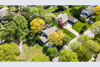 1059 W Chatham Drive, Palatine, IL 60067 - Photo 42