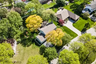 1059 W Chatham Dr, Palatine, IL 60067 - Photo 42
