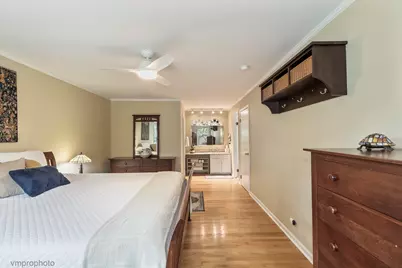 1059 W Chatham Drive, Palatine, IL 60067 - Photo 22
