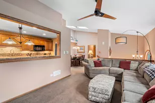 17620 Cambridge Pl, Tinley Park, IL 60487 - Photo 4