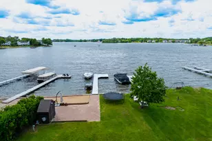 605 Lake Shore Blvd, Wauconda, IL 60084 - Photo 46