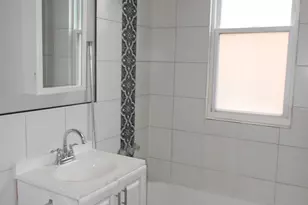 5715 S Sangamon Ave, Chicago, IL 60621 - Photo 2