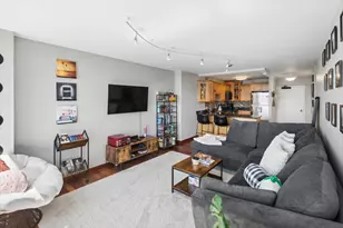 5415 N Sheridan Rd, Chicago, IL 60640 - Photo 8