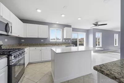 2645 Caliendo Circle, Montgomery, IL 60538 - Photo 6