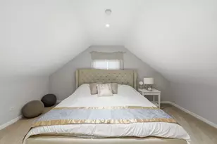 5135 W Melrose St, Chicago, IL 60641 - Photo 22