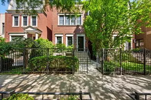 1716 W Wolfram St, Chicago, IL 60657 - Photo 44