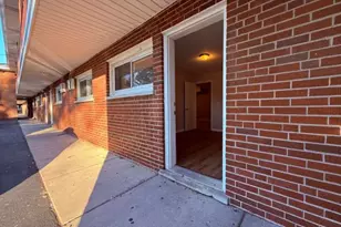 1119 E Algonquin Rd, Arlington Heights, IL 60005 - Photo 1