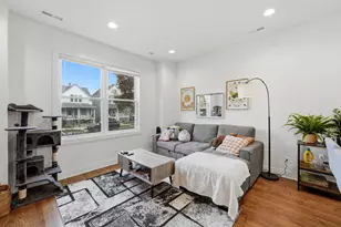 2342 N Lawndale Ave, Chicago, IL 60647 - Photo 4