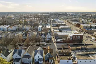 2342 N Lawndale Ave, Chicago, IL 60647 - Photo 46