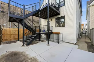 2342 N Lawndale Ave, Chicago, IL 60647 - Photo 44