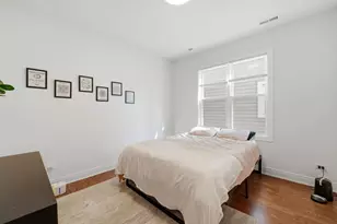 2342 N Lawndale Ave, Chicago, IL 60647 - Photo 10