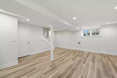 2342 N Lawndale Avenue, Chicago, IL 60647 - Photo 32