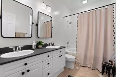 1322 W Belmont Avenue #1W, Chicago, IL 60657 - Photo 18