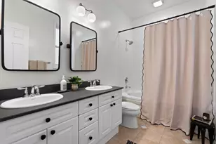 1322 W Belmont Ave, Chicago, IL 60657 - Photo 18